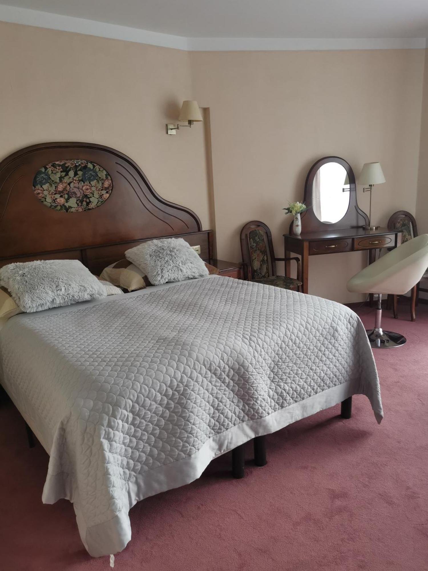 Apartamenty Rodzinne Przy Plazy Kołobrzeg Rom bilde